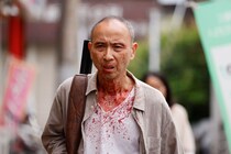 75歳にして長編監督デビュー　新ジャンル＜シニア・ノワール＞誕生　映画『枯れ木に銃弾』