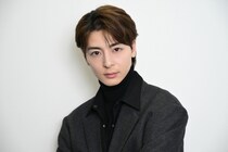 高杉真宙インタビュー　見つめた“優しい嘘”と家族の30年 『架空の犬と嘘をつく猫』