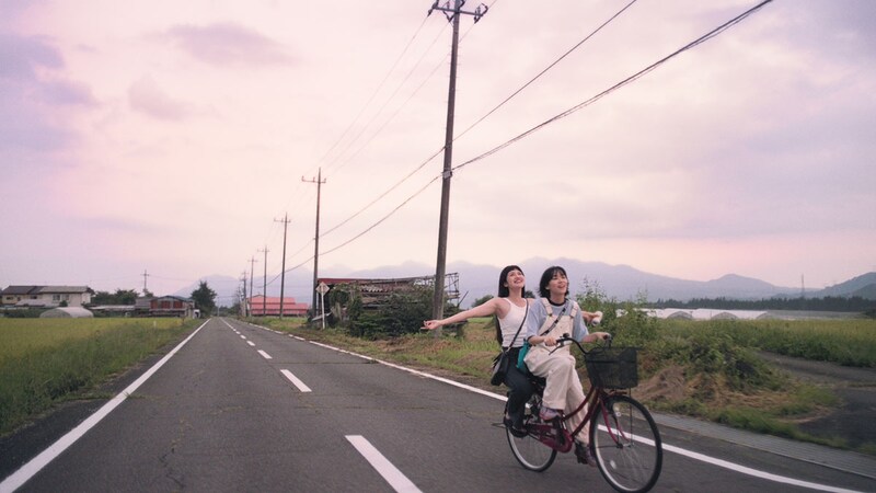 「じゃあ、あんたが作ってみろよ」脚本家・上野詩織監督デビュー作　映画『生きているんだ友達なんだ』