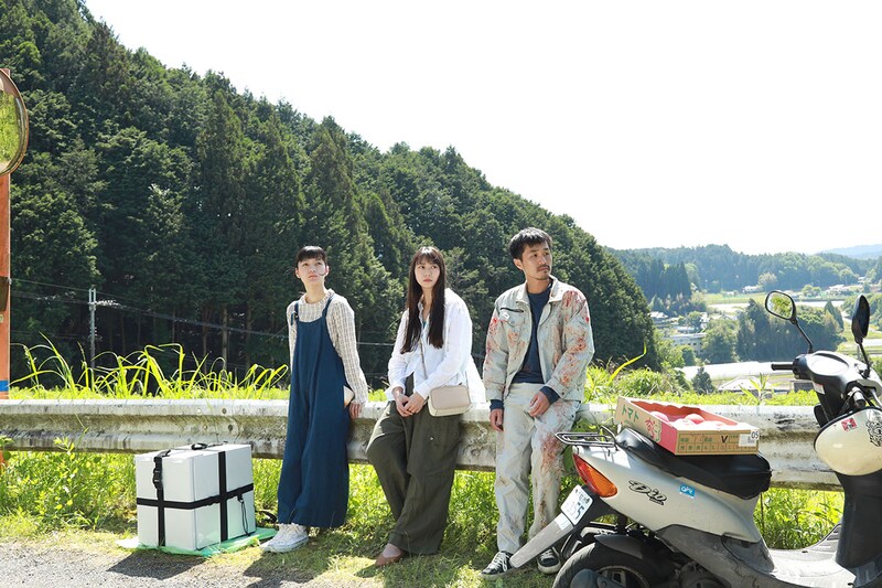 山下リオ×細川岳×祷キララ 奈良でフラミンゴ探し!? 映画『トランジット・イン・フラミンゴ』 公開決定