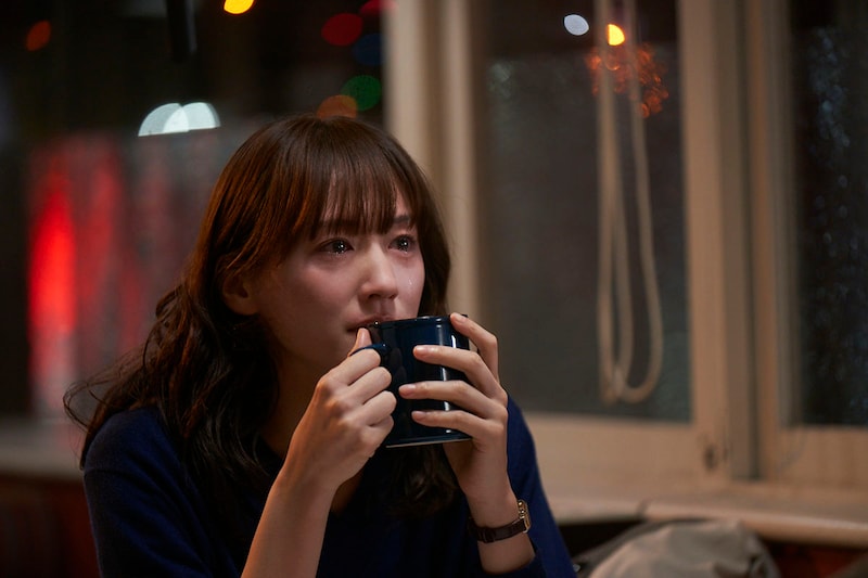 綾瀬はるか主演 映画『人はなぜラブレターを書くのか』×Official髭男dism「エルダーフラワー」“泣ける”コラボスペシャルPV公開