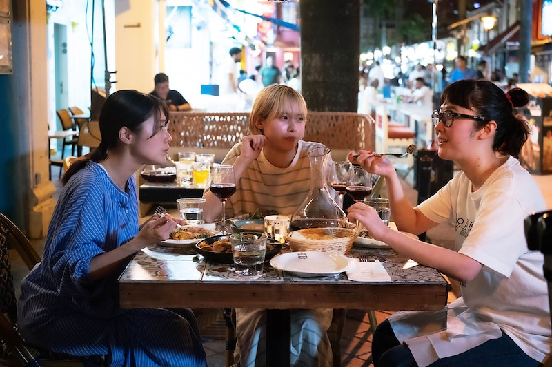 有村架純×黒木華×南沙良が挑む、人生のリベンジゲーム　映画『マジカル・シークレット・ツアー』 主題歌は椎名林檎「ありあまる富」