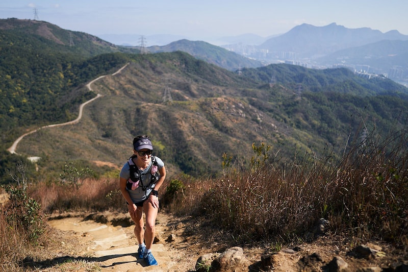 チョウ・ユンファ大絶賛　想像を絶する超過酷な走者たちのドキュメンタリー　映画『フォー・トレイルズ 限界を超えてゆけ』