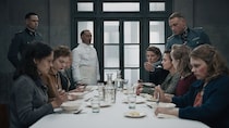 “最高”の食事を“最悪”の環境で　食べて死ぬか、撃たれて死ぬか　映画『ヒトラーの毒見役』