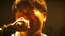 この狂った世界にシャウトする　ドキュメンタリー映画『詩人iidabii ある宗教2世の記録』