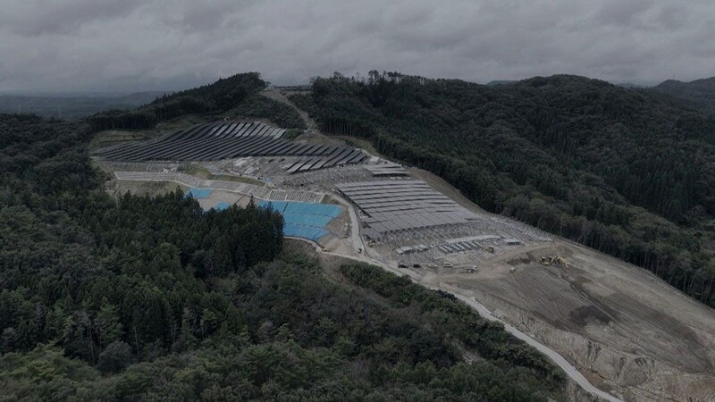 原発から再エネへ 社会問題化するメガソーラー　福島の現実を映し出すドキュメンタリー 『劇場版 かげる針路』