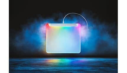 Razer、RGBフルイルミネーションのバックライト搭載マウスパッド