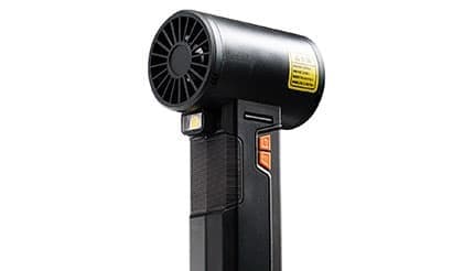 秒速55mの爆風は伊達じゃない サンワサプライのコードレスエアダスター