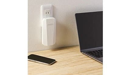 Wi-Fiがつながらない部屋は「中継器」で解決！ エレコムのコンセント直挿しWi-Fi 6中継器が快適すぎる