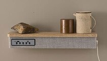 工具いらずで設置完了！ 音楽・充電・ライト一体化の「スピーカー付きウォールシェルフ」をMakuakeで先行販売