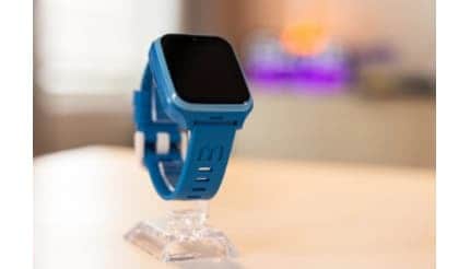 子どもの初めての見守り端末に最適　最軽量＆最長バッテリーのGPSスマートウォッチ「myFirst Fone M1」