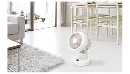 エアコンと併用で一年中活躍するサーキュレーター、上下・左右同時の「立体首振り」機能搭載