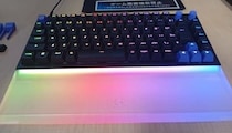“ロジクールG史上初”だらけ ポップな見た目に高いカスタマイズ性 有線ゲーミングキーボード「G512 X」が登場