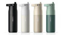 もはやガジェット 水分摂取量をリアルタイム計測 ドイツ生まれの水筒「BRITA LARQ」 内部も自動クリーニングで清潔