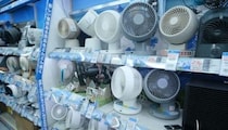 大手も参入 湿気も飛ばせるサーキュレーターが今アツい──扇風機との違いや注目商品を家電アドバイザーが解説