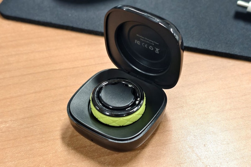 どの指に付けてもいいの?ズボラでも体調管理できるスマートリングを実際に試着してみた