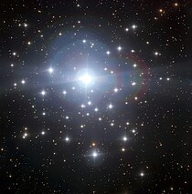 VLTでとらえた、おおいぬ座の散開星団NGC 2362