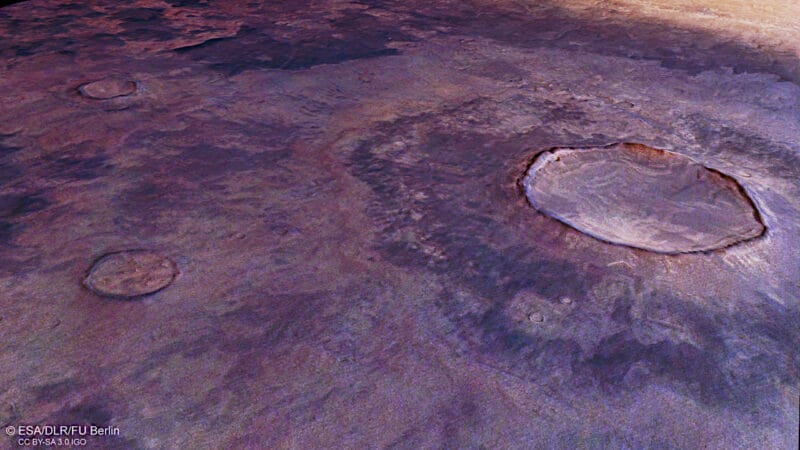 火星に広がる暗い火山灰　マーズ・エクスプレスが撮影