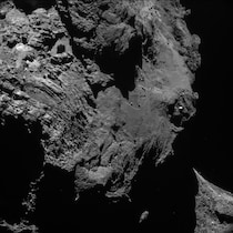 ロゼッタ探査機がとらえたチュリュモフ・ゲラシメンコ彗星（2016年5月1日撮影）
