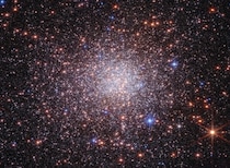 球状星団ではなく「銀河形成の化石」だった「ターザン5」　ウェッブ望遠鏡による観測