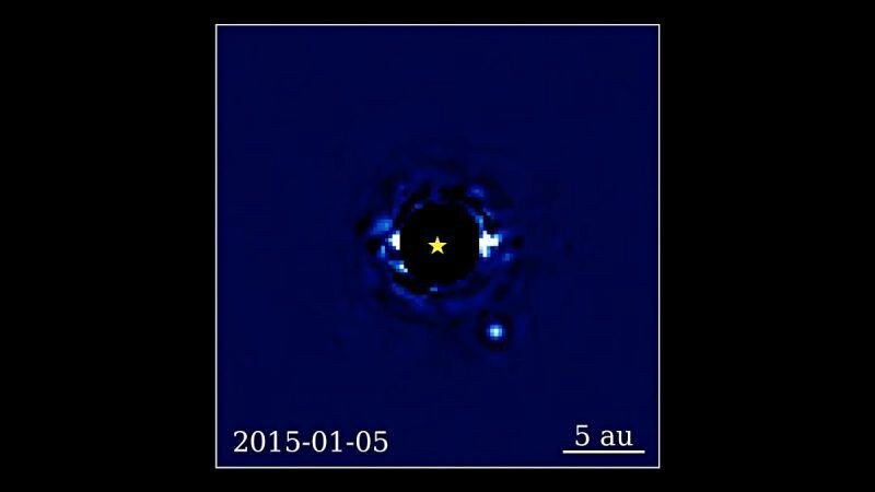 がか座ベータ星を周回する系外惑星のタイムラプス映像