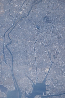 ISS（国際宇宙ステーション）から超望遠レンズで撮影された名古屋市
