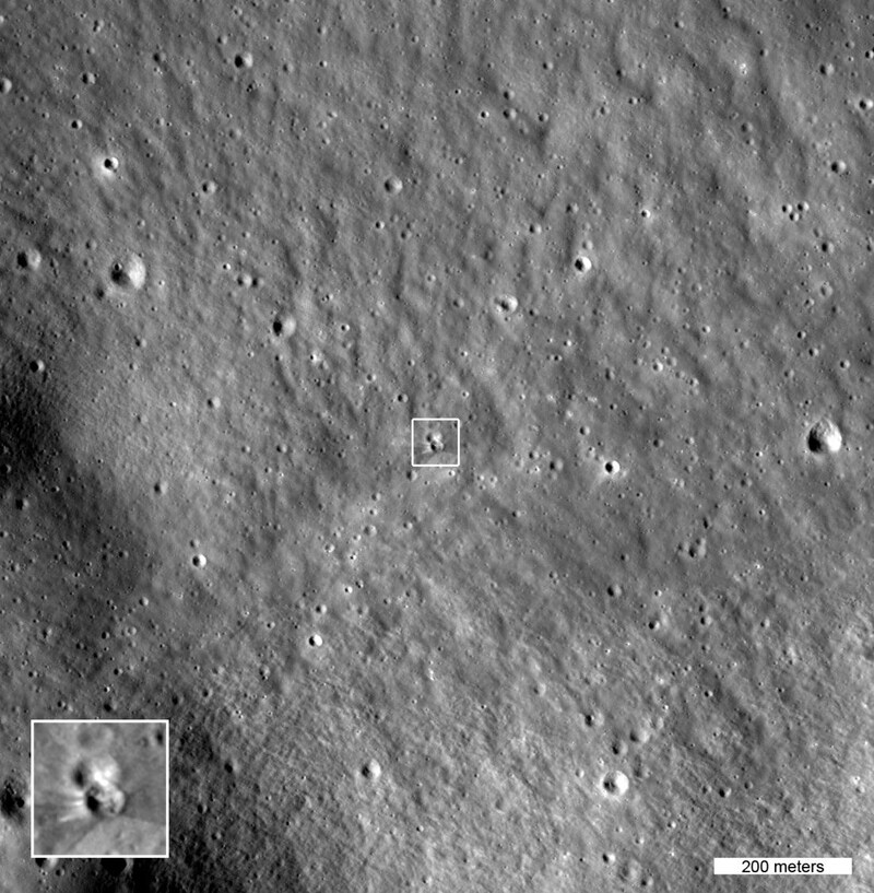 ファルコン9ロケット上段の衝突でできた月面の小クレーターをNASA月探査機が撮影
