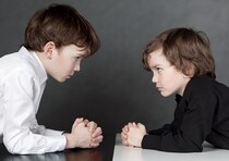 兄弟げんかはどうやって止める？陰陽五行からみる子どもの気質と年齢別対応法