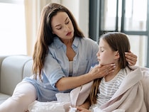 子どもが口の中をやけどしたらどうすればいい？家庭での対策について小児外科専門医竹内先生にお伺いしました