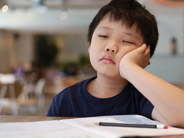 子どもが突然学校に行きたくないと言い出したら？精神科医飯島先生にお伺いしました