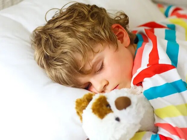 子どもの風邪は大人にうつりやすいって本当？対策について看護師の視点から解説します