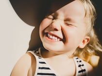 子どもの目が赤くなった時はどうすればいい？対策と消毒法について眼科医安田先生にお伺いしました