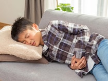 食中毒が心配な季節。予防方法や受診の目安について小児外科専門医竹内先生に伺いました