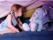 子どもの夜更かしによる３つの悪影響とは？長期休みの生活リズムの整え方を精神科医が解説