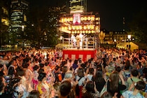 【新世紀すぎ】エヴァの『残酷な天使のテーゼ』で踊る「盆踊り大会」が東京・丸の内で明日7/26開催！ しかも本人降臨の模様…!!