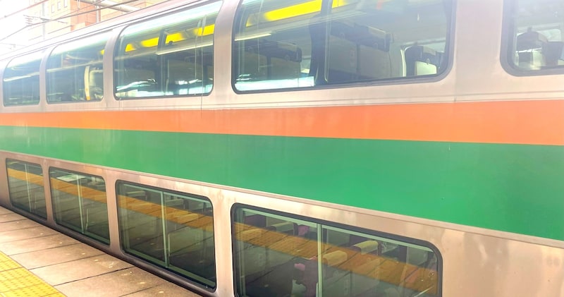 【知らなかった】自由席グリーン車に子供（5歳）と初めて乗ってビビったこと → 通りかかった乗務員さんが…