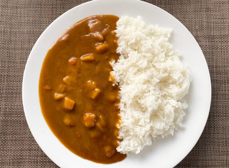 安さが爆発しすぎている「84円のレトルトカレー」、そのお味は