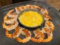 【韓国グルメ】今年絶対に流行るらしい『エビロールサムギョプサル』って見たことないけど本当に流行るの？