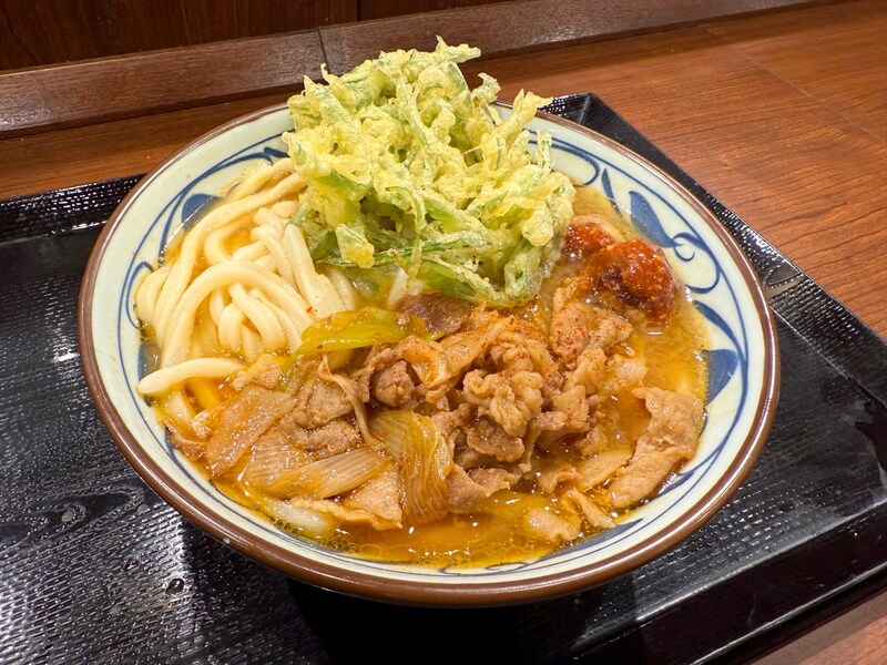 【ブチギレ】千葉よりウマいだと？ 埼玉県民が大絶賛する「深谷ねぎと豚肉の味噌うどん」を食べてきた / 丸亀製麺のわがまちうどん47