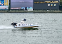 救いようのないクズが後輩を「人生初の競艇」に連れていった結果