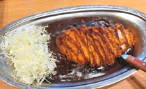 “こってり” 好きが人生で初めて「ゴーゴーカレー」を食べに行ったら、そこは魅惑の異空間だった