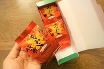 【まるで洋菓子】広島県出身者が激推しする『ほろ酔いもみじ饅頭』はブランデーの香り高い大人の味