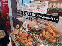 ケンタッキーの食べ放題店「KFC Restaurant」に行ったらチキン以外のメニューが充実しまくりでビビった！ 主役のチキンが嫉妬して家出するレベル!!