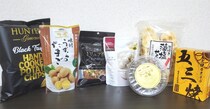 【福袋2023】成城石井の「バイヤーセレクト！ 人気のお菓子おすすめ7点セット」をつまみ食いしたら、“ある商品” が人生トップだった
