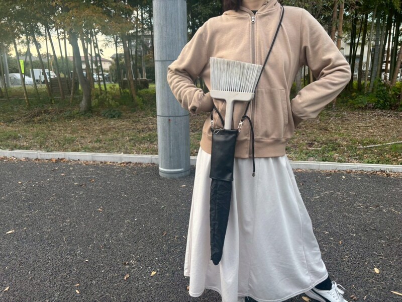 【サナ活】高市首相愛用ブランド「HAMANO」で一番安いバッグを探してみたら、予想外すぎるアイテムに出会った！