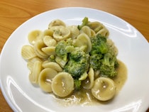 【実食】ロイヤルホストのグループが「冷凍食品」を出してるって知ってた？