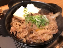 松屋の『牛鍋膳』は吉野家の『牛すき鍋膳』と全然違った / チェーン店の1人鍋ぜんぶ食う：第2回