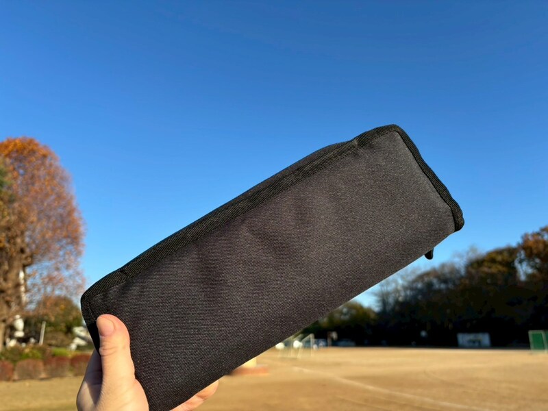 【超軽量】これは便利！ 約300gの折りたたみ椅子が想像以上に使えた…が、ひとつだけ後悔がある