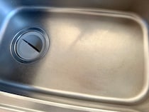 ブラックフライデー後のカインズで見つけた「498円の撥水剤」がマジで最強だった / 年末大掃除の救世主！