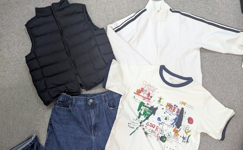 50代初老のおっさんが「全身ユニクロキッズ」コーデに挑戦 → 違和感ゼロ！ 普段着の最適解を見出したかも